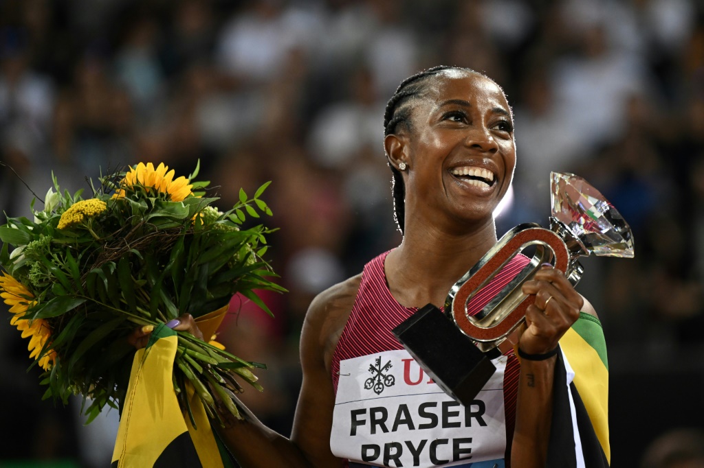 La Jamaïcaine Shelly-Ann Fraser-Pryce victorieuse du 100 m de la finale de la Ligue de diamant à Zurich