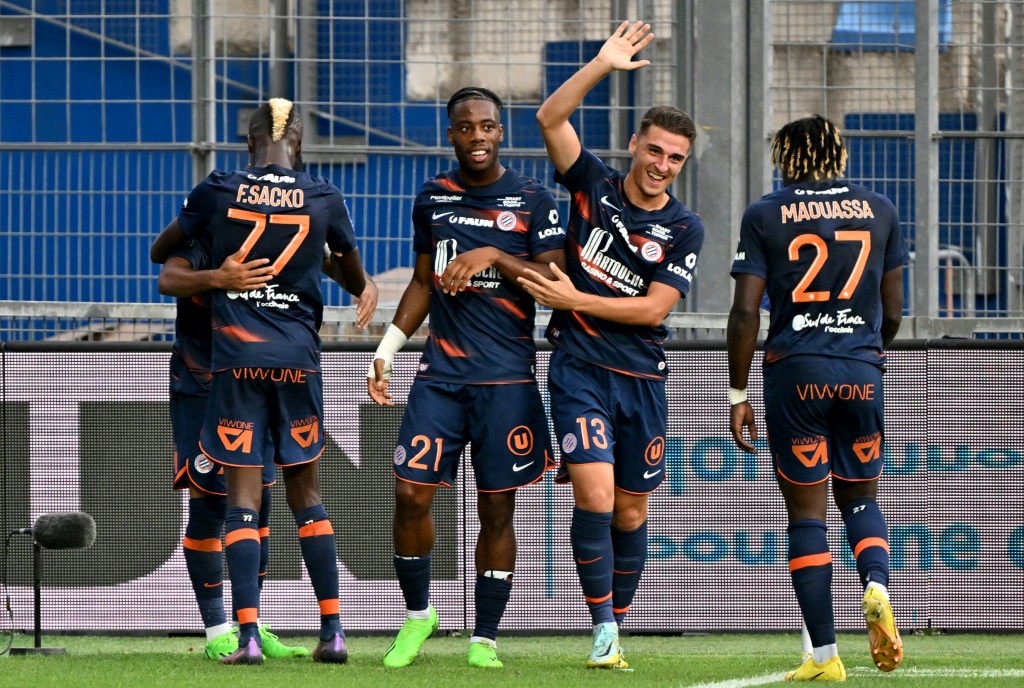De gauche à droite, le défenseur malien de Montpellier Falaye Sacko, l'attaquant français Elye Wahi, le milieu français Joris Chotard et le défenseur français Faitout Maouassa lors d'un match de Ligue 1 contre Ajaccio, le 31 août à Montpellier.