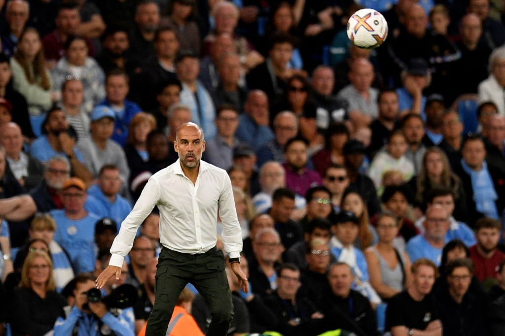 L'entraîneur de Manchester City Pep Guardiola lors du match contre Nottingham Forest à l'Etihad Stadium de Manchester en Angleterre le 31 août 2022