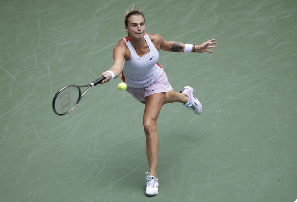 Aryna Sabalenka pendant son quart de finale de l'US Open contre Karolina Pliskova le 7 septembre 2022 à New York