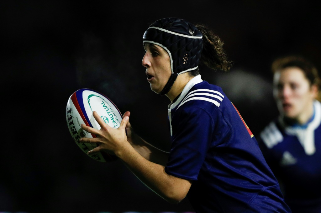 La joueuse du XV de France Céline Ferer lors d'un match des Bleues contre l'Angleterre