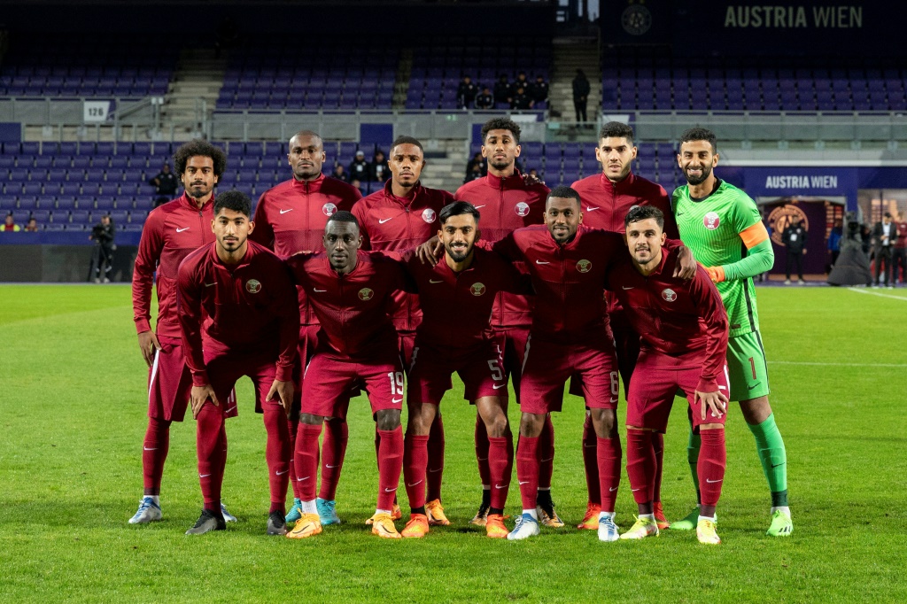 L'équipe nationale de football du Qatar, avant un match amical Qatar-Canada joué à Vienne en Autriche le 23 septembre 2023.