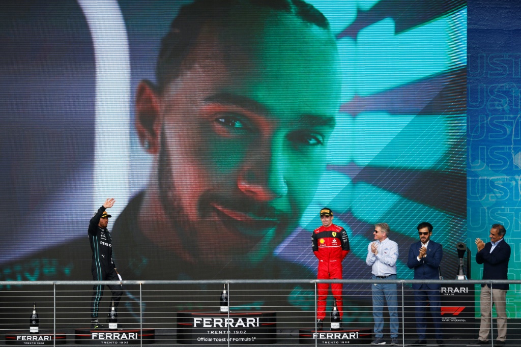 Lewis Hamilton sur la deuxième marche du podium du Grand prix de Formule 1 des Etats-Unis sur le Circuit d'Austin au Texas le 23 octobre 2022