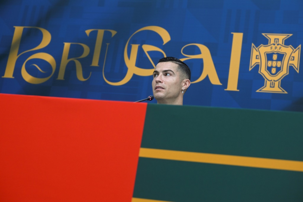 La star portugaise Cristiano Ronaldo lors d'une conférence de presse