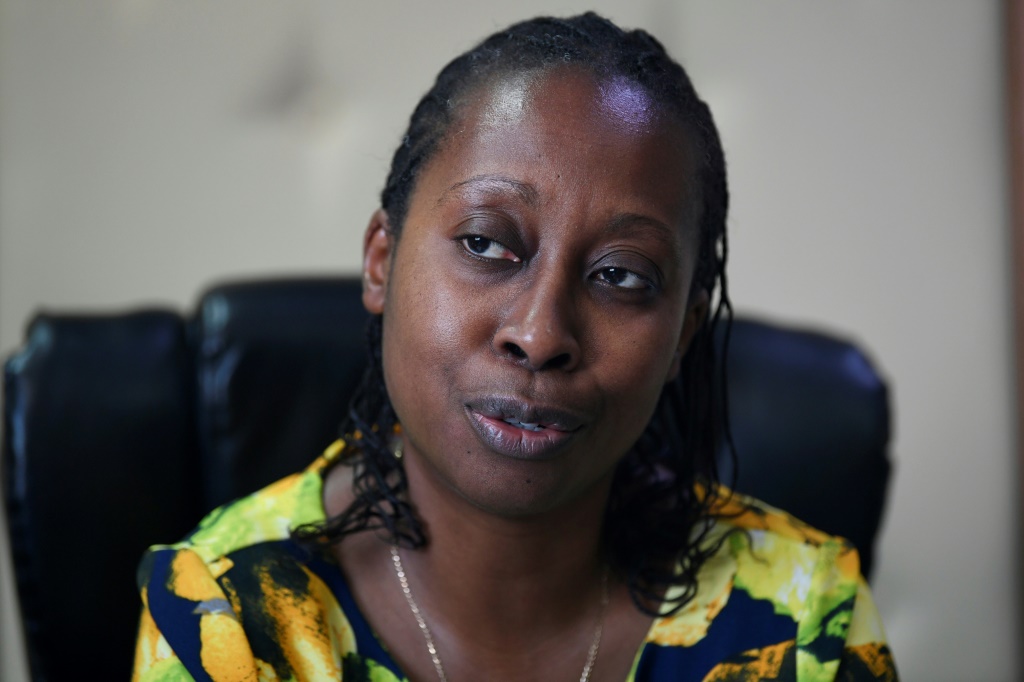 Sarah Shibutse, directrice générale de l'Agence antidopage du Kenya (Adak) pendant une interview avec l'AFP, à Nairobi, le 31 octobre 2022