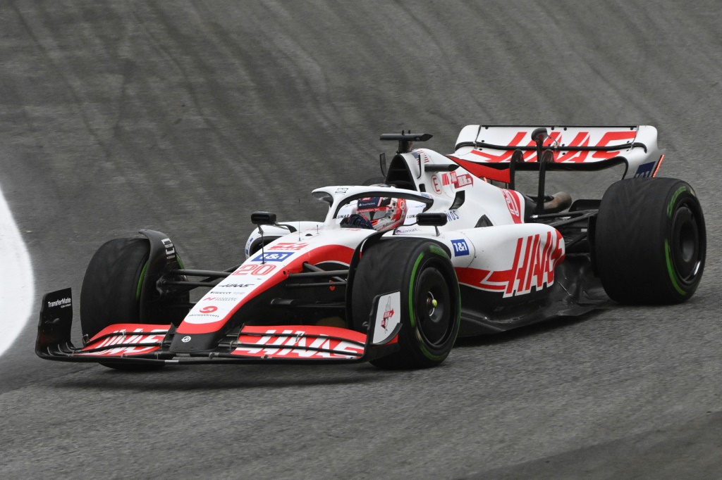 Le pilote danois de l'écurie Haas Kevin Magnussen, meilleur temps des qualifications du Grand Prix du Brésil, à Sao Paulo, vendredi 11 novembre 2022.