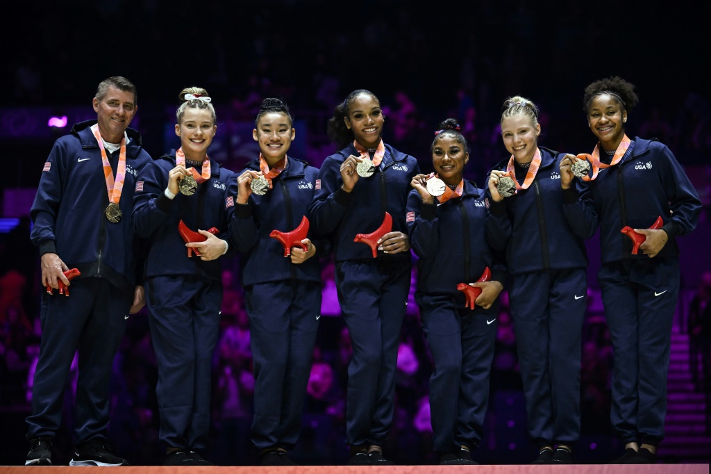Les Américaines sacrées championnes du monde de gymnastique, le 1er novembre 2022 à Liverpool