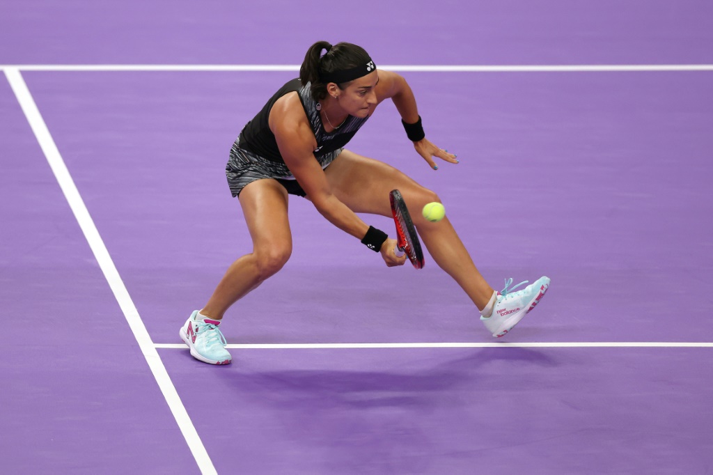 La Française Caroline Garcia lors du match contre l'Américaine Coco Gauff pendant les Masters WTA 2022, le 1er novembre à Fort Worth, au Texas