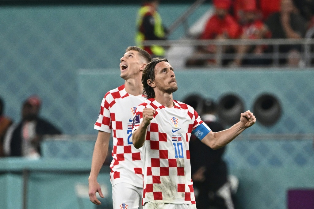 La joie du capitaine croate Luka Modric après la victoire contre le Maroc dans le match pour la troisième place du Mondial
