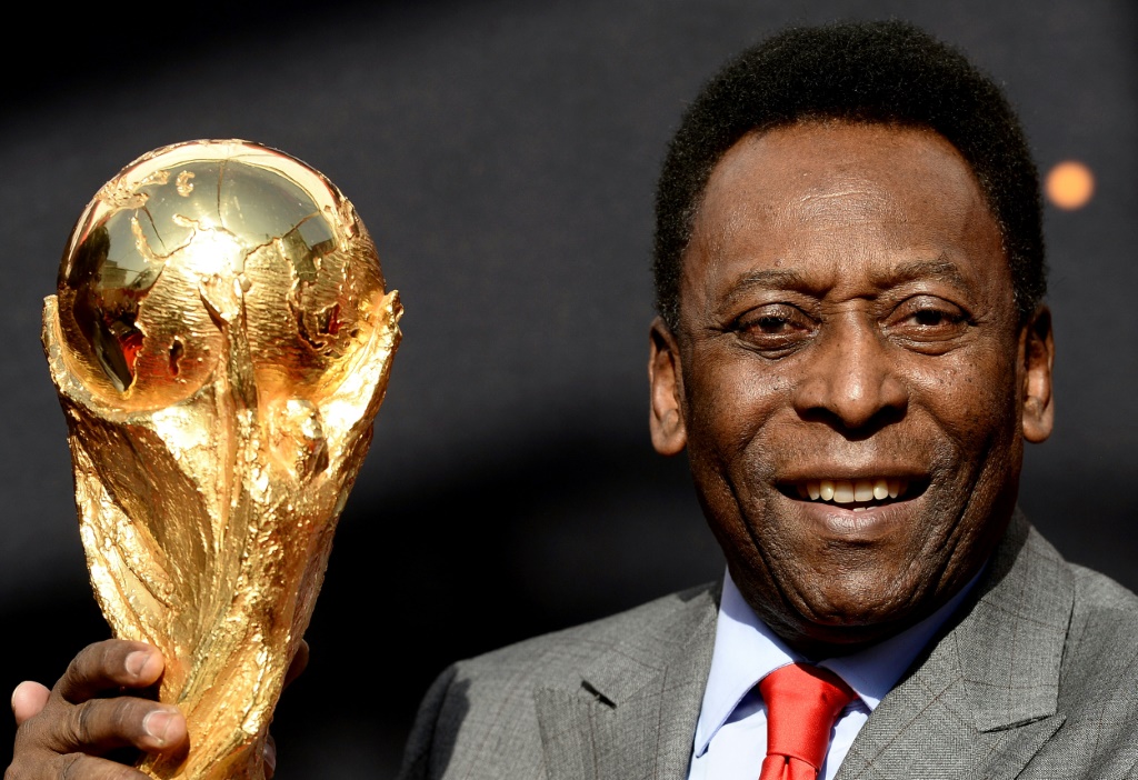 Le cancer de Pelé "progresse" a annoncé mercredi l'hôpital de Sao Paulo où il est pris en charge