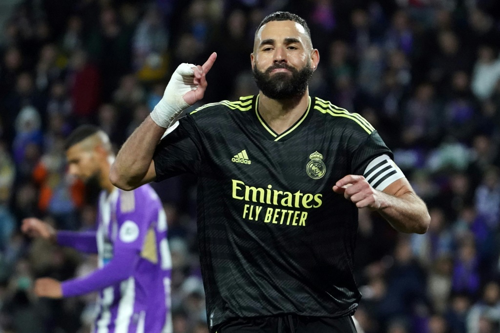 L'attaquant français du Real Madrid Karim Benzema auteur d'un doublé décisif contre Valladolid en Liga espagnole