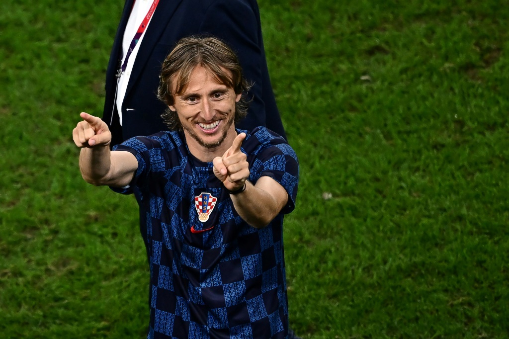 Le capitaine de la Croatie Luka Modric célèbre la qualification en quart de finale acquise aux dépens du Japon (1-1, 3 t.a.b. à 1), lundi 5 décembre 2022 à Doha