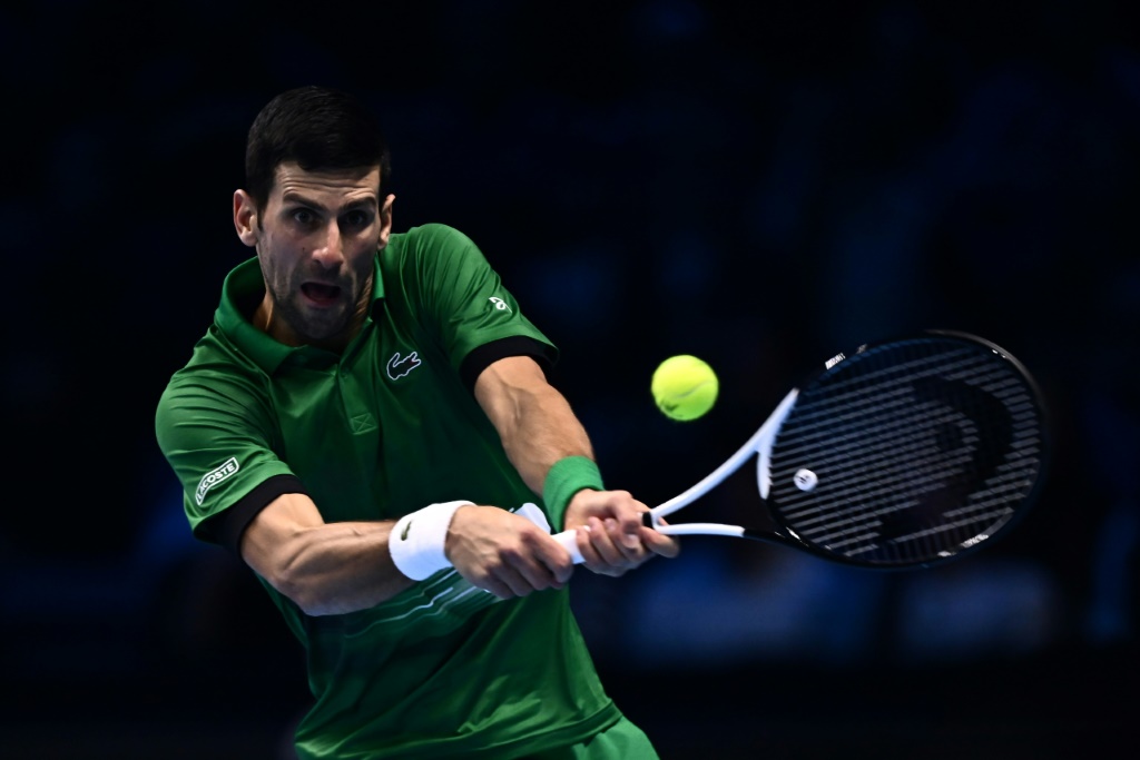 Le Serbe Novak Djokovic face au Norvégien Casper Ruud en finale du Masters ATP le 20 novembre 2022 à Turin