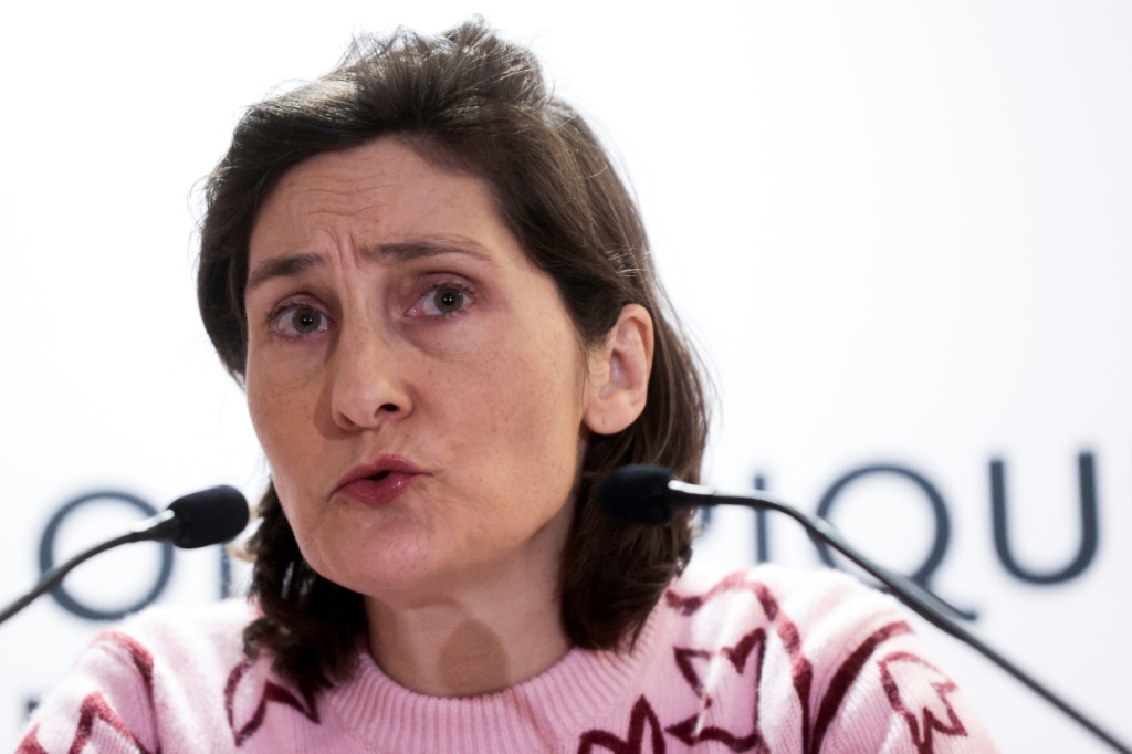 La ministre des Sports Amélie Oudéa-Castéra lors d'une conférence de presse, le 9 janvier 2023 à Paris