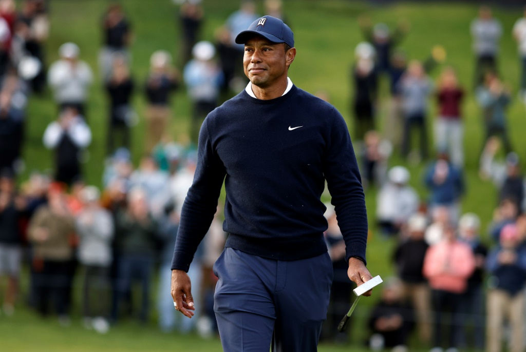 Tiger Woods affiche un air souriant au terme de son premier tour au Genesis Invitational