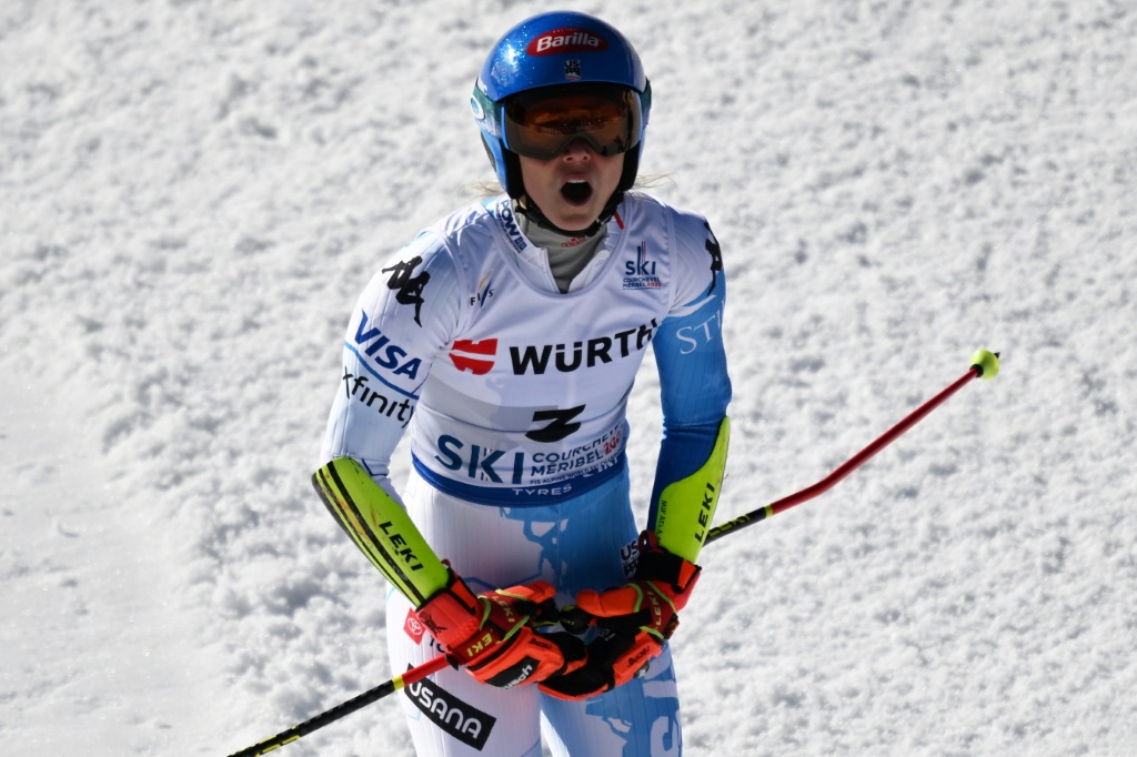 L'Américaine Mikaela Shiffrin après avoir remporté à l'épreuve de slalom géant féminin du Championnat du monde de ski alpin