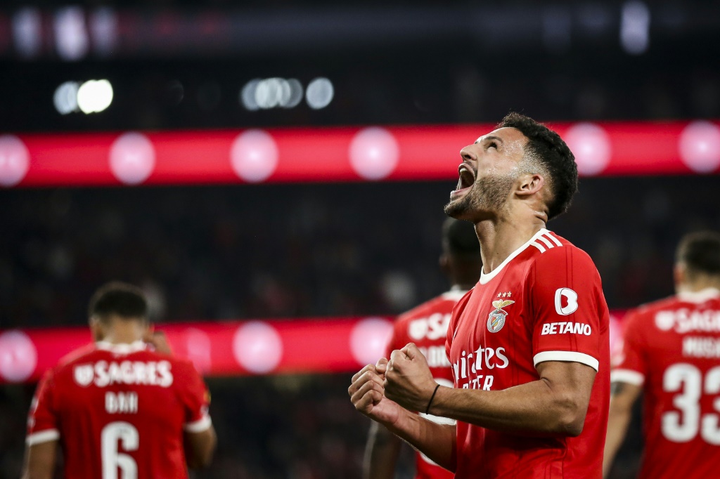 Le buteur Portugais de Benfica Goncalo Ramos célèbre son but contre Famalicao à l'Estadio da Luz le 3 mars dernier