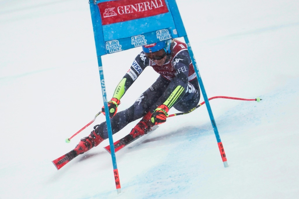 La star américaine du ski alpin, Mikaela Shiffrin, lors du super-G de Kvitfjell, en Norvège, le 5 mars 2023