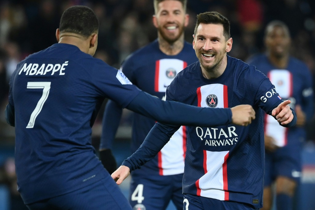 Les Parisiens Kylian Mbappé (g), Sergio Ramos (c) et Lionel Messi contre Nantes, le 4 mars 2023 au Parc des Princes