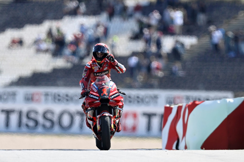 l'Italien Francesco Bagnaia, vainqueur du Grand Prix du Portugal dimanche à Portimao, manche inaugurale de la saison de MotoGP