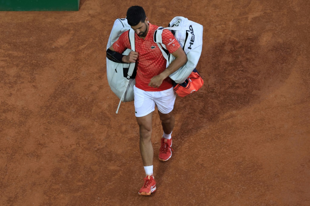 Novak Djokovic après sa défaite en huitième de finale du Masters 1000 de Monte-Carlo face à l'Italien Lorenzo Musetti le 13 avril 2023
