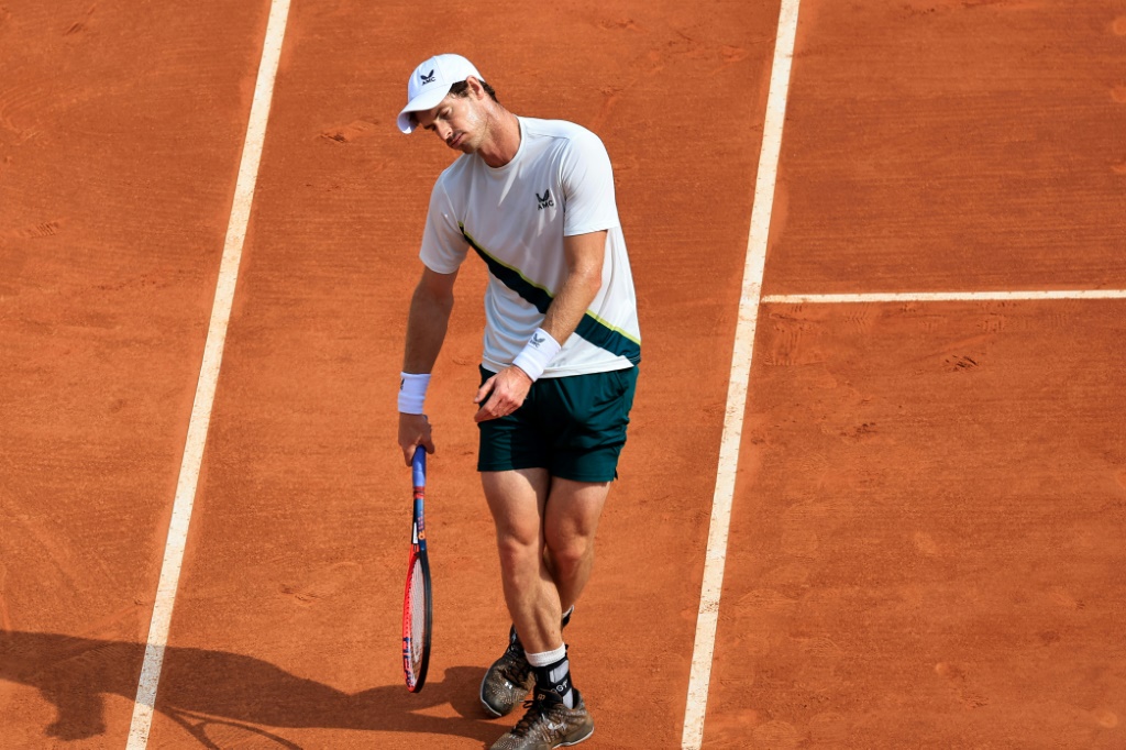 Andy Murray lors de sa défaite au premier tour du Masters 1000 de Monte-Carlo face à l'Australien  Alex de Minaur le 10 avril 2023