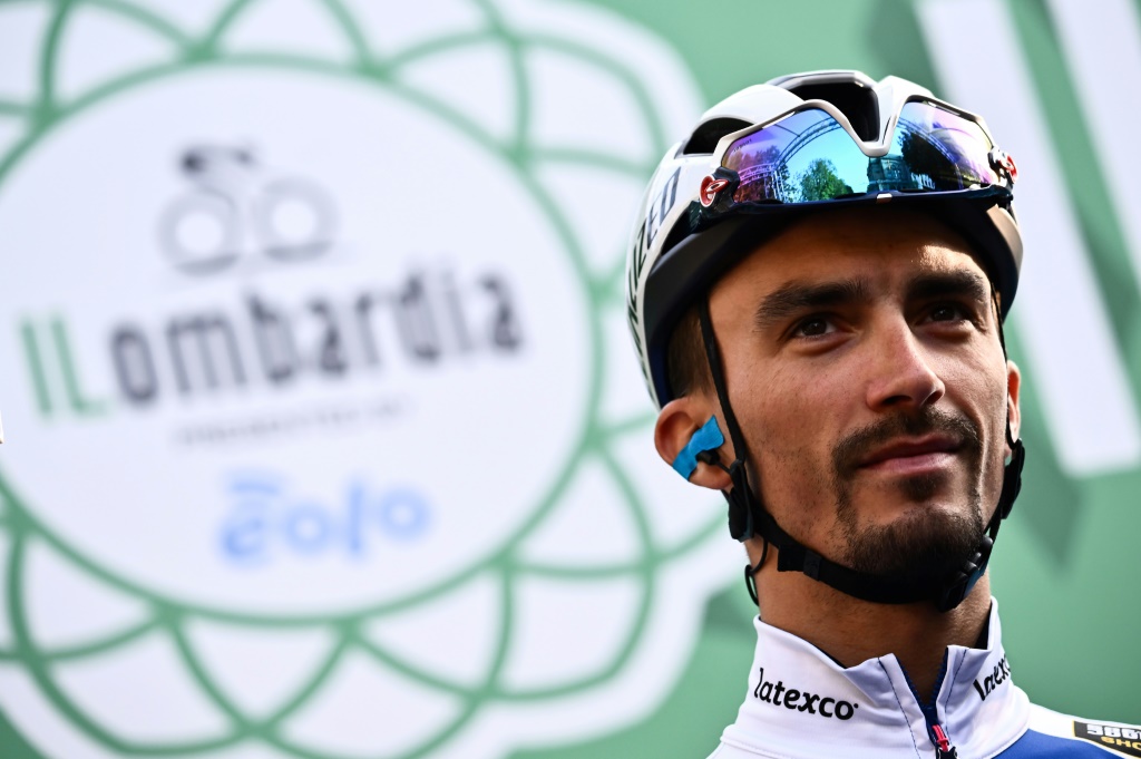 Le Français Julian Alaphilippe au départ du Tour de Lombardie, le 8 octobre 2022 à Côme