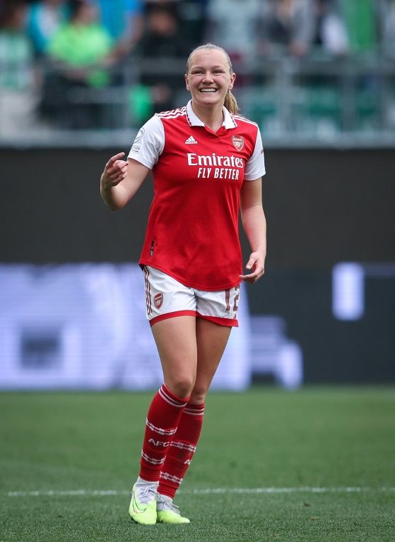 La milieu de terrain norvégienne d'Arsenal Frida Maanum pendant la demi-finale aller de C1 contre le VFL Wolfsboug le 23 avril 2023 à Wolfsbourg